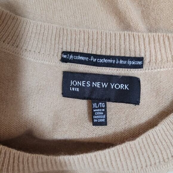 Jones New York Luxe Beige Cashmere Sweater - Size Extra Large - Picture 5 of 8